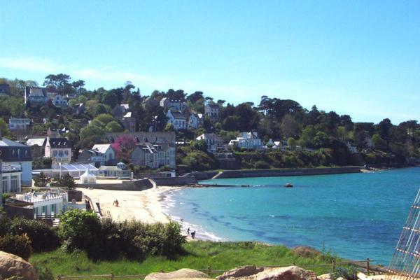 Guest House Chante Vent Douarnenez Eksteriør bilde