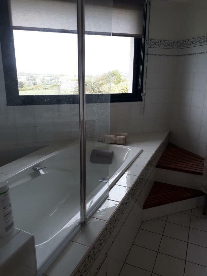 Guest House Chante Vent Douarnenez Eksteriør bilde